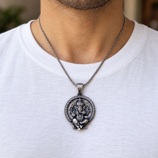 925 Silver Ganesh Ji in Round Frame Pendant – 12 g (New Beginnings & Wisdom)