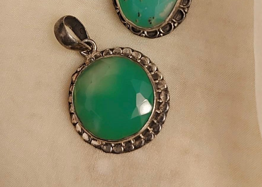 Natural Chrysoprase Silver Locket (Antique Finish)– Joy, Heart Healing & Emotional Balance