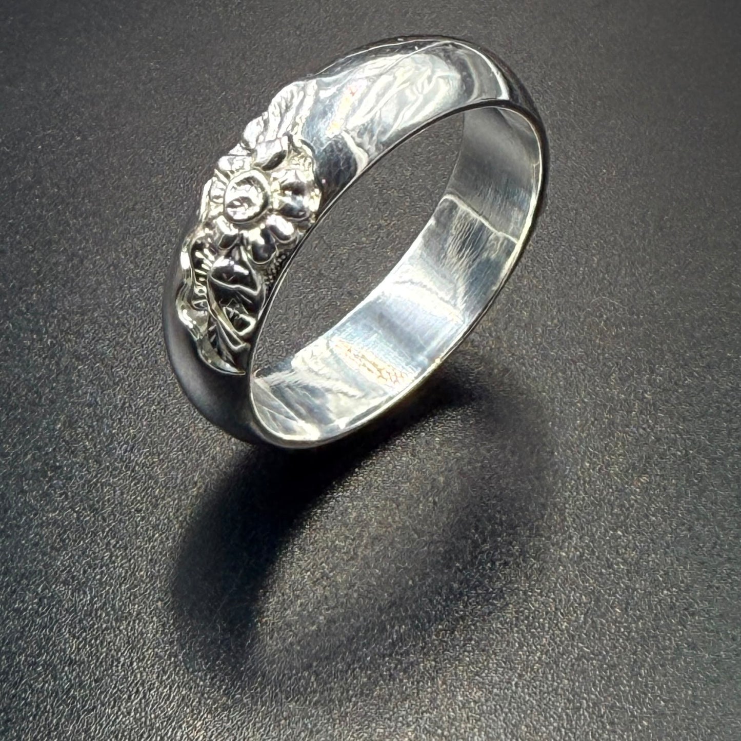 925 Sterling Silver Wide Band Ring | 8g Total Weight | Embossed Floral and Scroll Motif | Smooth High-Polish Finish