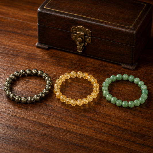 Pyrite, citrine and green aventurine stones compared for wealth intentions