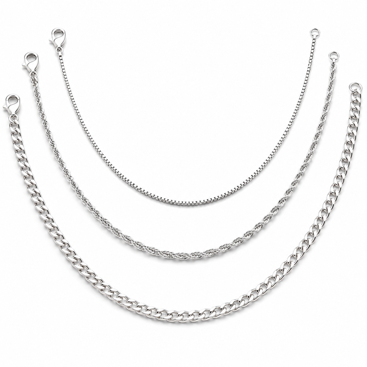 silver chain and hasli