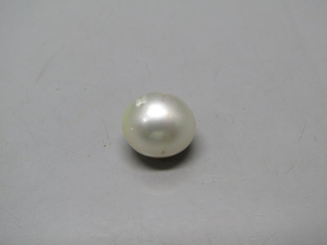 Pearl South Sea (Moti) 11.75 Carats South Sea (Moti) 11.75 Carats CSQ0042393
