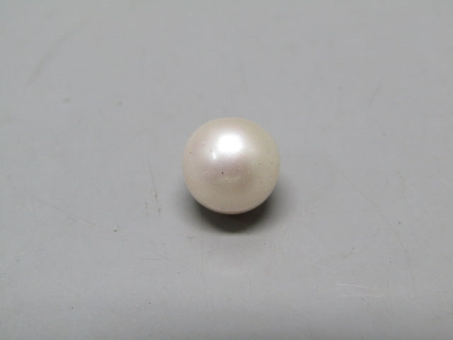 Pearl South Sea (Moti) 4.96 Carats South Sea (Moti) 4.96 Carats CSQ0042555