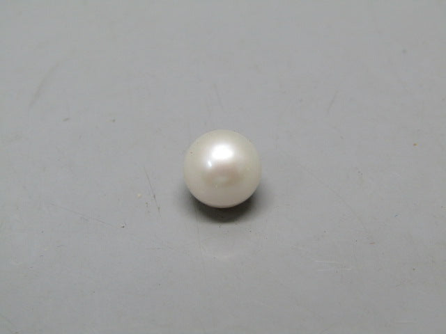 Pearl South Sea (Moti) 4.3 Carats South Sea (Moti) 4.3 Carats CSQ0042581