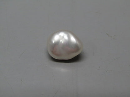 Pearl Keshi (Moti) 8.63 Carats Keshi (Moti) 8.63 Carats CSQ0042654