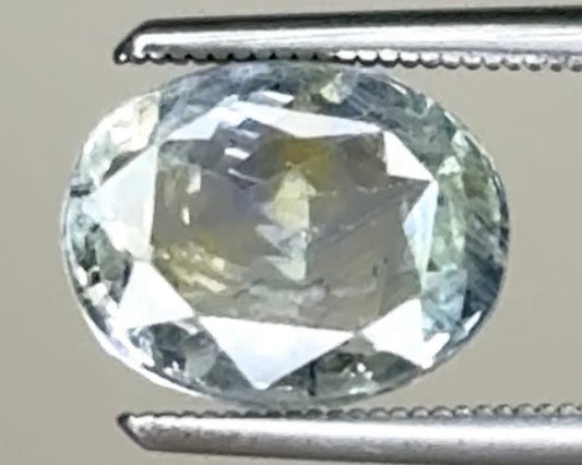 Natural Bi-color sapphire (Pitambari) 4.65 Carat Untreated Lab Certified