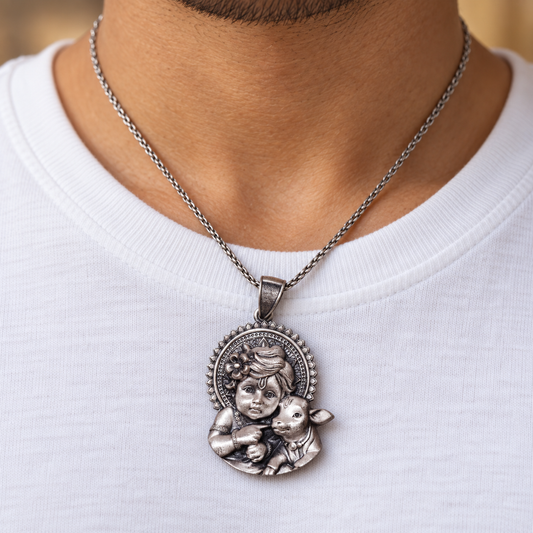 925 Silver Bal Krishna Shepherd Pendant – 10 g (Love & Devotion)