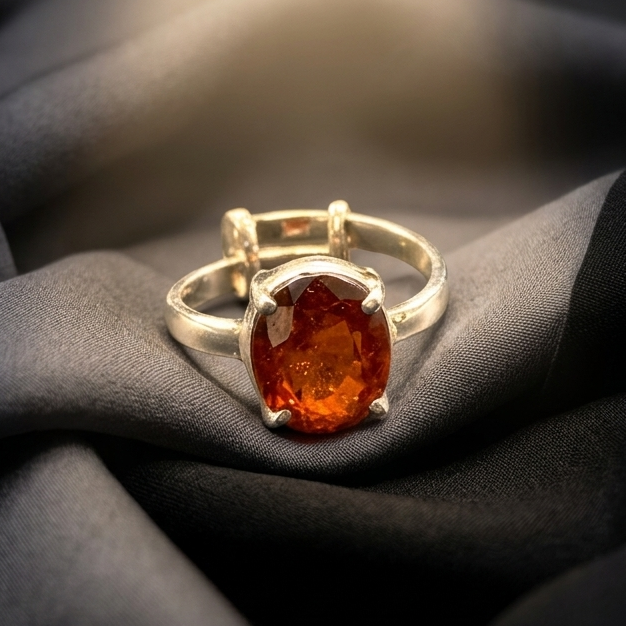 Natural Siloni Gomedh Adjustable 925 Silver Ring Size (1 Ratti to 21 Ratti)