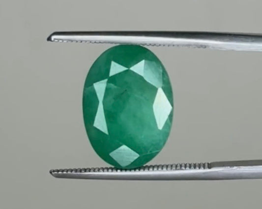 Emerald - 8.35 Carats