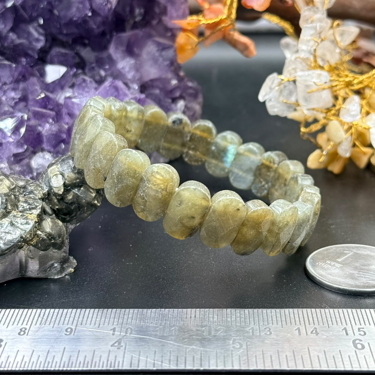 Labradorite Oval Flat Bead Bracelet (Protection & Intuition)
