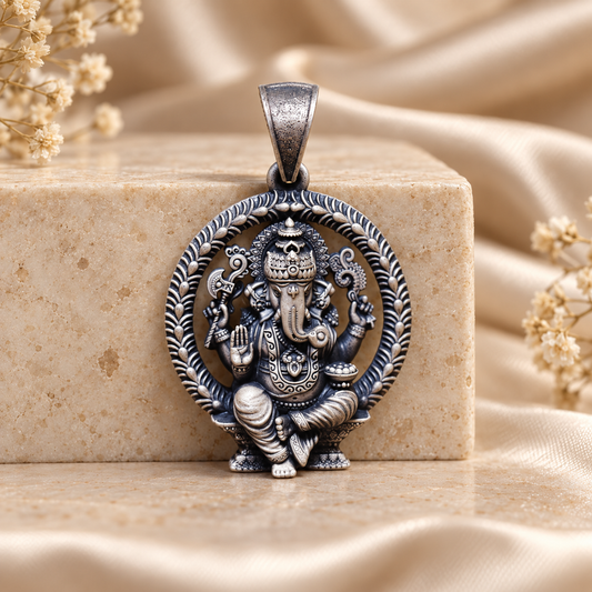 925 Silver Ganesh Ji in Round Frame Pendant – 12 g (New Beginnings & Wisdom)