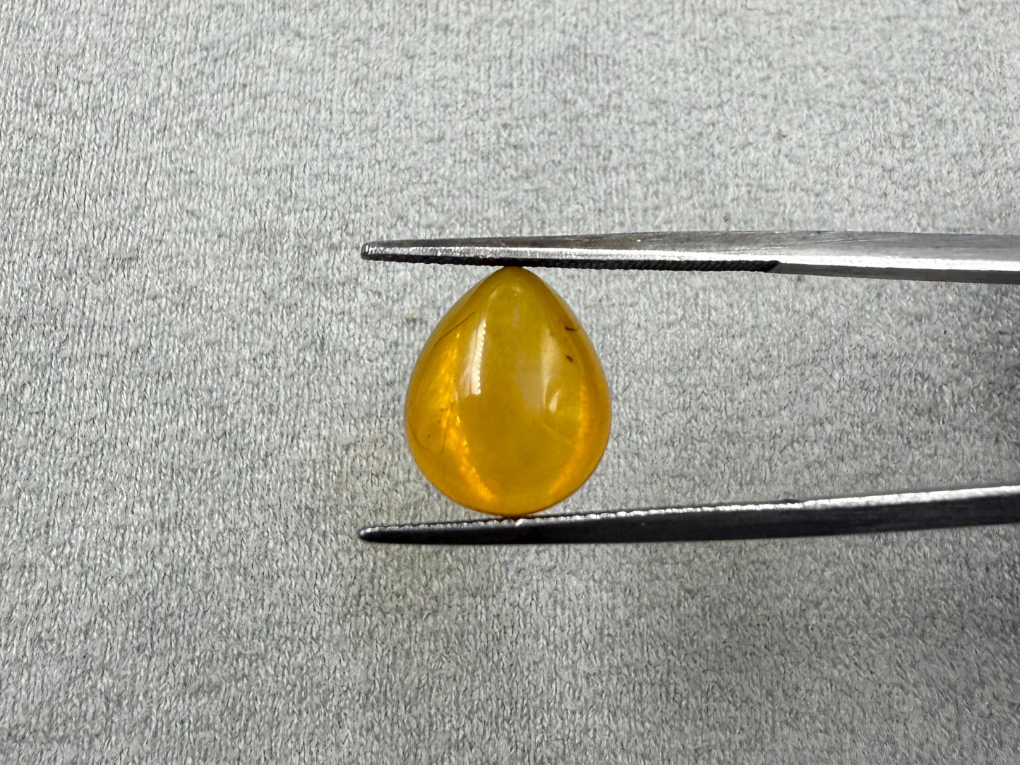 Natural Amber  Pear Cabochon Stone  1.81 carat