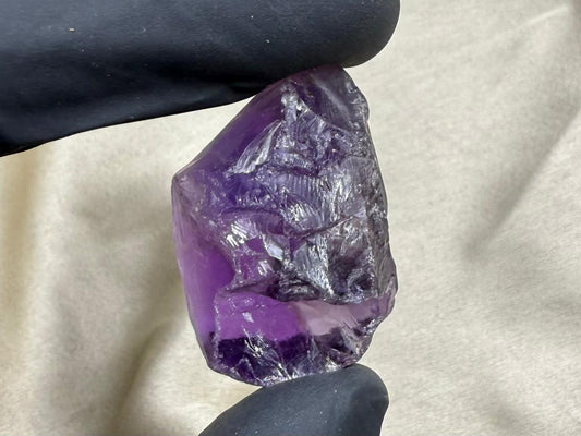 natural rough amethyst stone  27 GRAMS