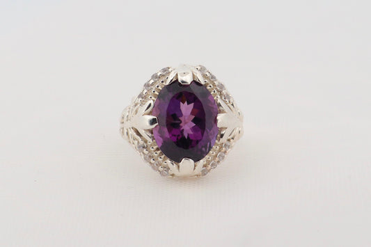 Amethyst Silver Ring Faceted Oval Cut (Sterling Silver) 12.62 gm