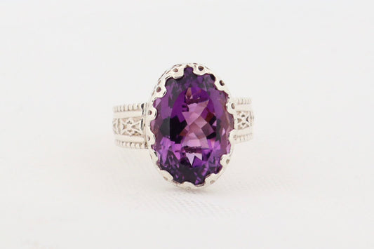 Amethyst Silver Ring Faceted Oval Cut (Sterling Silver) 7.32 gm