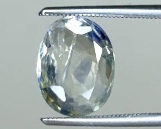 Natural Bi-color sapphire (Pitambari) 6.18 Carat Untreated Lab Certified