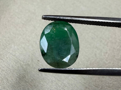 Natural Emerald  Round Shape cut stone  4 carat