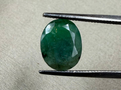 Natural Emerald  Round Shape cut stone  4 carat