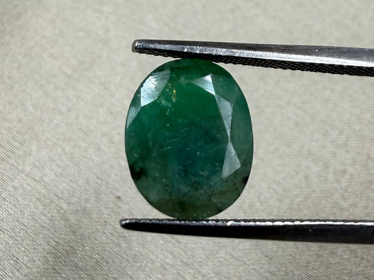 Natural Emerald  Round Shape cut stone  4 carat