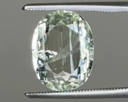 Natural Greenish Yellow Beryl 9.92 x 13.13 mm 4.84 Carat product video 1
