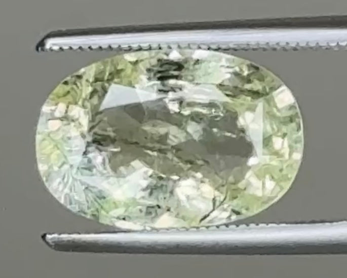 Natural Greenish Yellow Beryl 13.42 x 9.03 mm 4.21 Carat