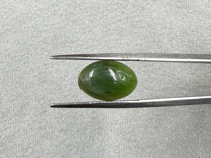 Natural Naphrite Jade  3.65 carat  Oval Shape Cut