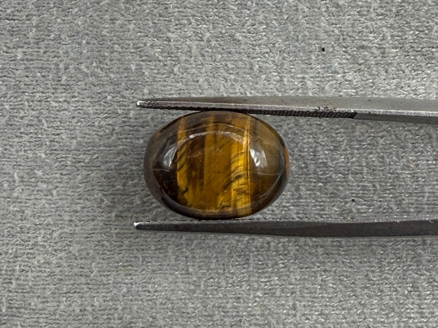 Natural Tiger's Eye Gemstone  Oval Cabochon  CS24764  7.24 ct