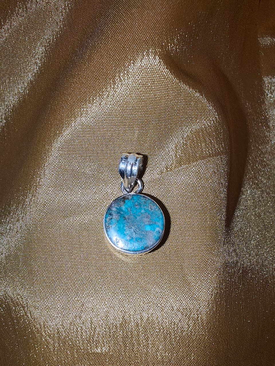 Round shape Turquoise (Firoza) Sterling Silver Locket 4 gram