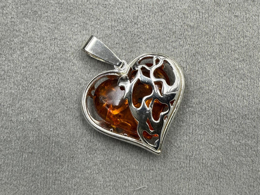 Natural Amber Sterling Silver Heart Cage locket  7.09gram