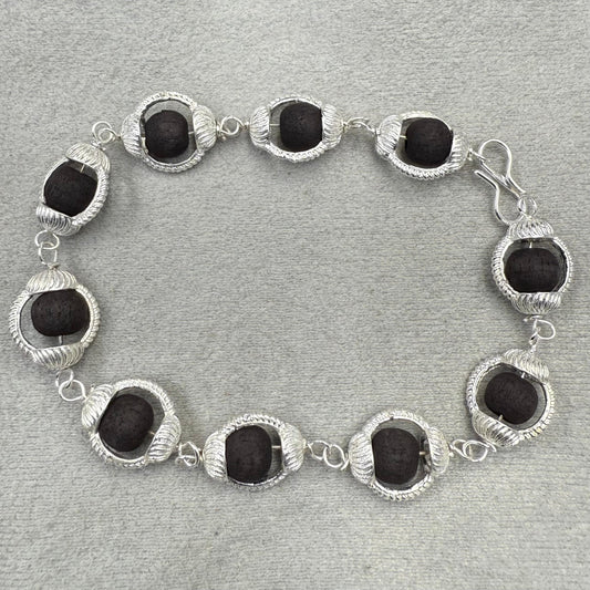 Karanguli Metal Bracelet