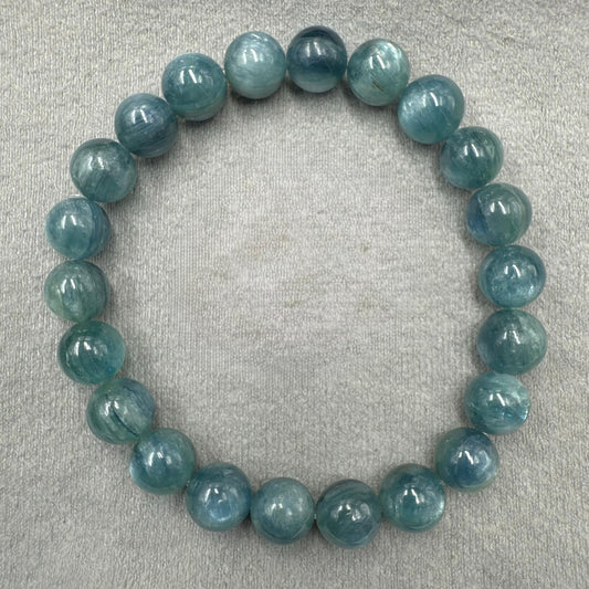 Natural Green Kayanite Bracelet   10 mm