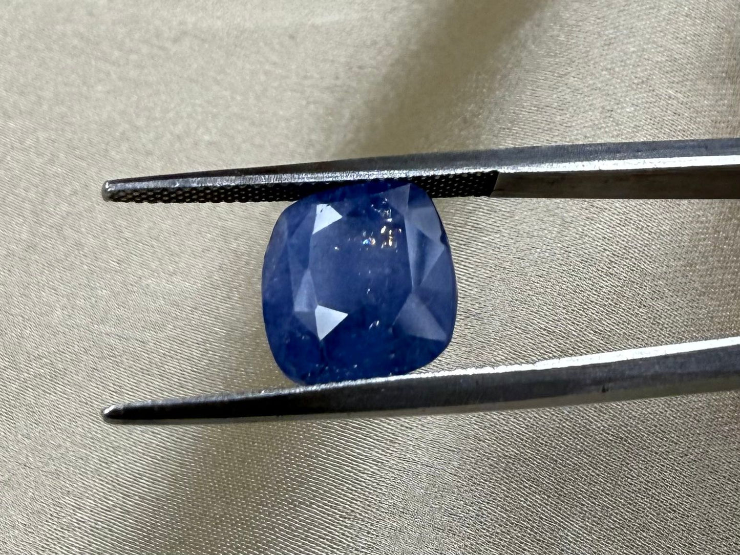 Natural Blue Sapphire  Cushion Oval  Mixed Cut  6.07 carat