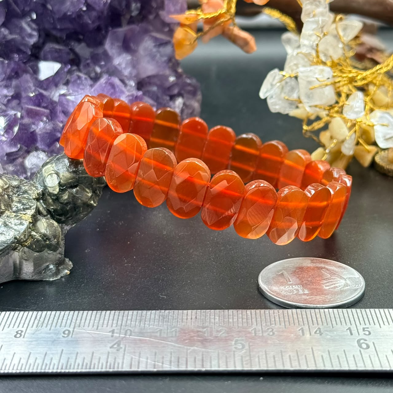 Carnelian Flat Oval Bead Bracelet (Confidence and Vitality)