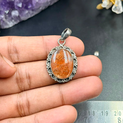 Sunstone Silver Locket (Confidence & Positive Energy)