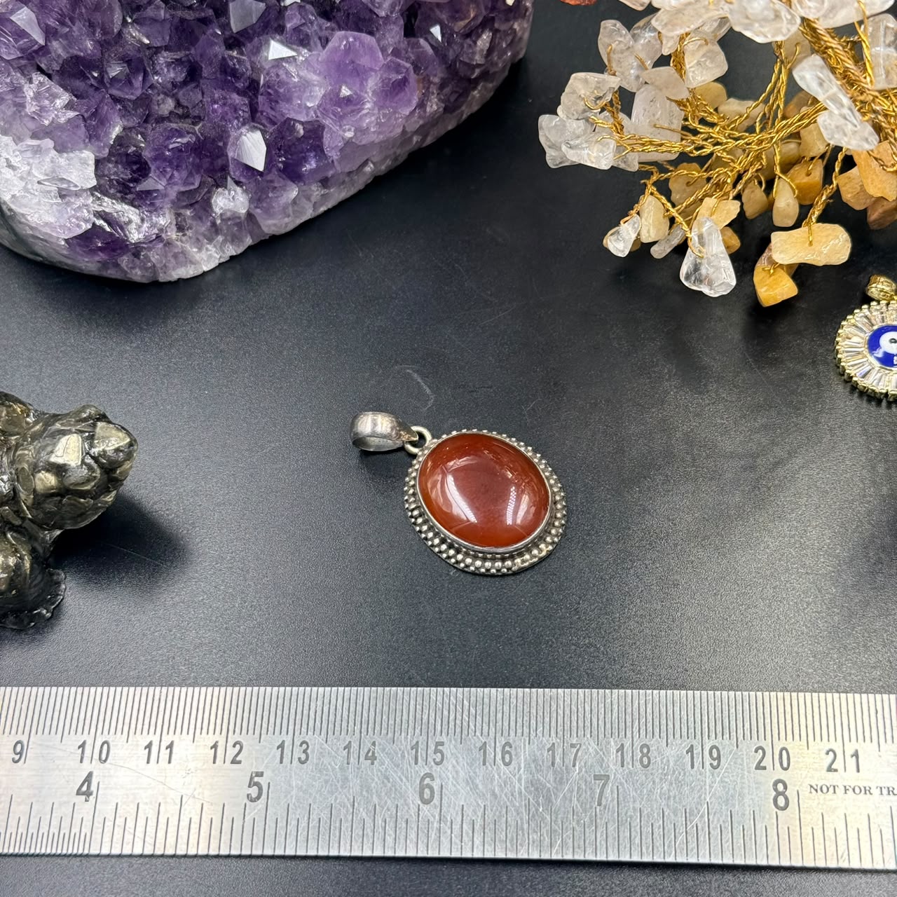 Carnelian 925 Silver Locket (Confidence & Motivation)
