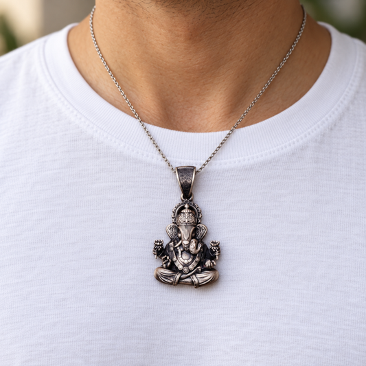 925 Silver Dagdusheth Ganpati Pendant – 7 g & 10 g (New Beginnings & Wisdom)