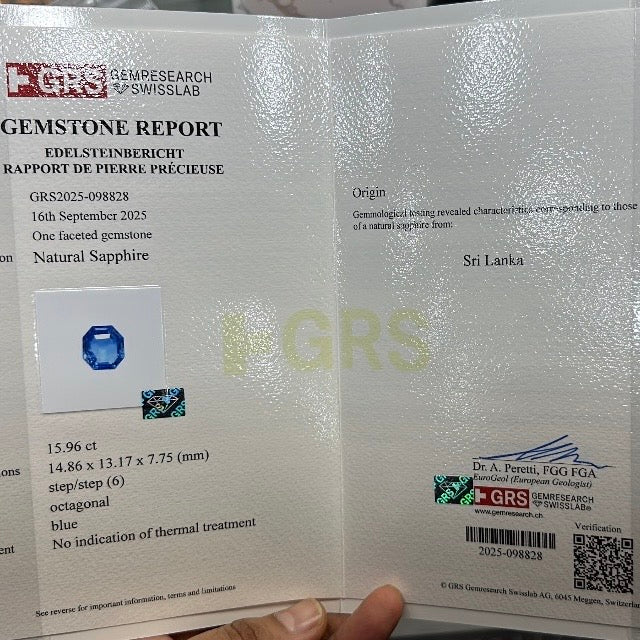 Close-up of GRS gemstone report page for natural blue sapphire