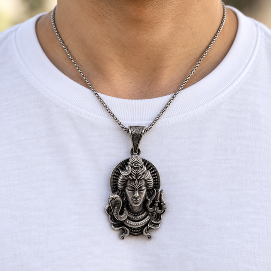 925 Silver Shiv Ji Face Pendant – 13 g (Devotion & Inner Strength)
