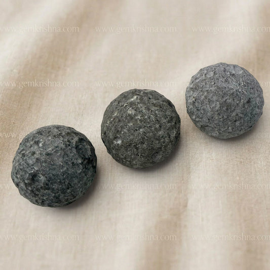 Natural Yooperlite Stone (Glow in the Dark Crystal) – Protection and Calmness