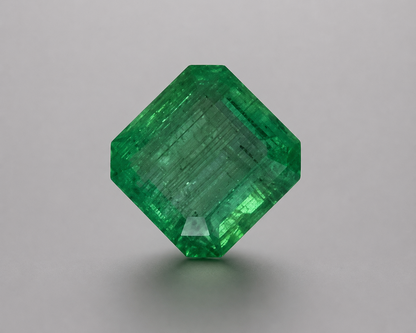 Emerald - 5.18 Carats product video 1