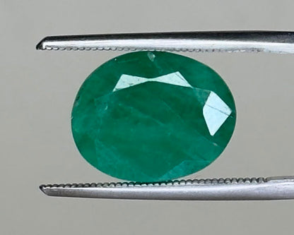 Emerald - 5.55 Carats product video 1