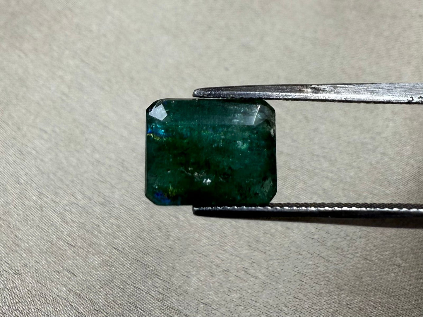 Natural Emerald  Square Shape cut stone  3.70 carat
