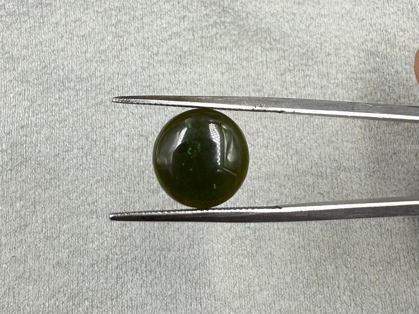 Natural Naphrite Jade  12mm  4.35 carat