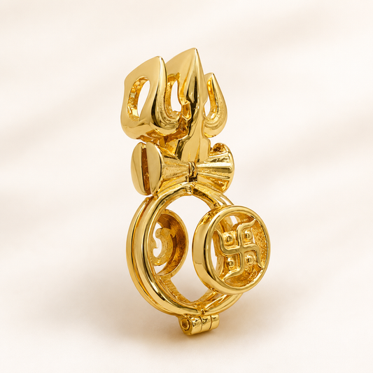 Openable 925 silver Rudraksha gemstone cap pendant in gold tone, front close-up view