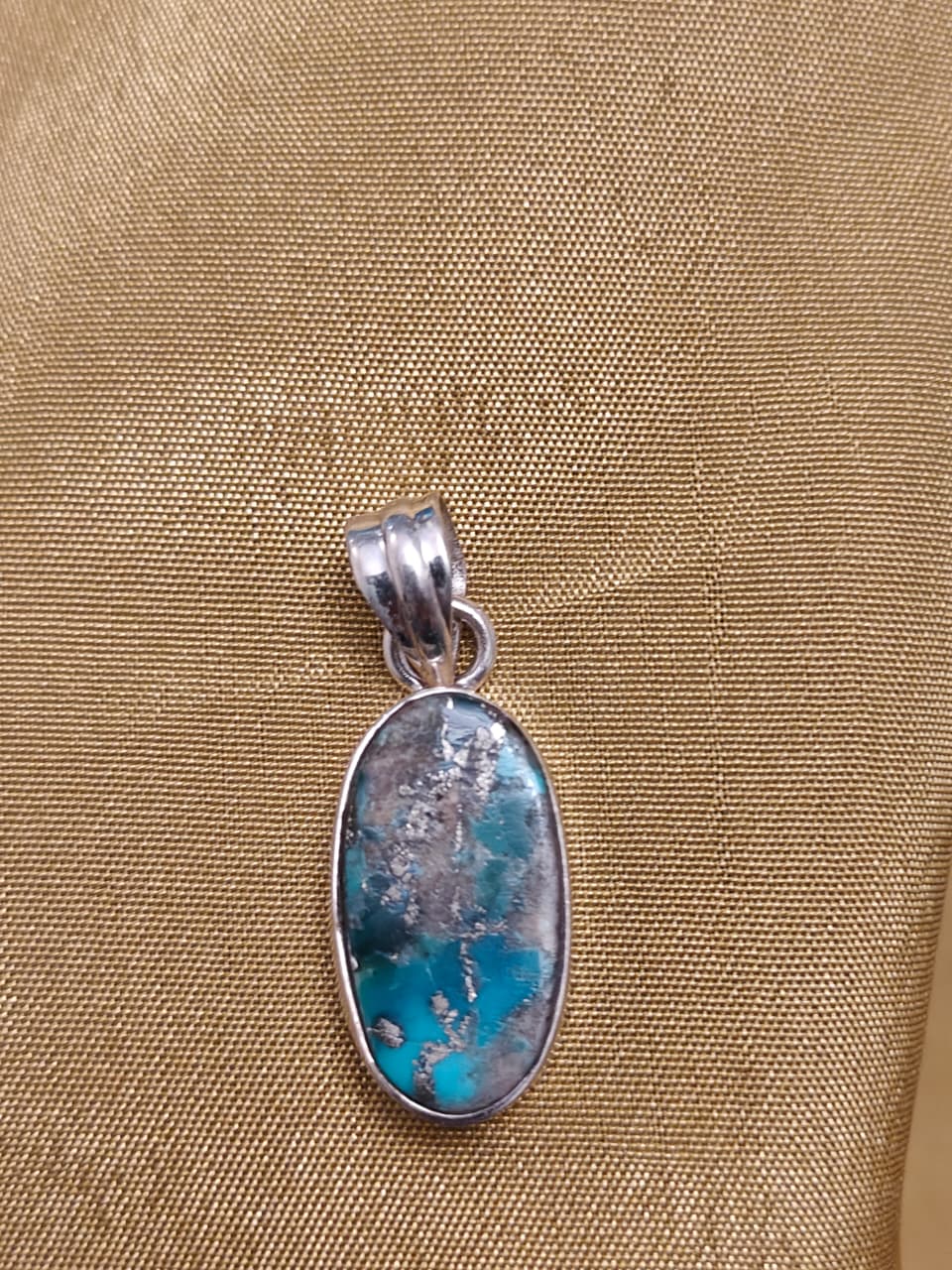 Oval shape Turquoise (Firoza) Sterling Silver Locket 5 gram