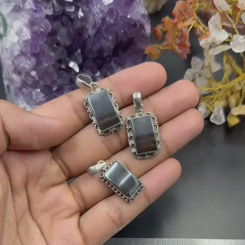 Hematite Silver Locket (Grounding & Confidence)