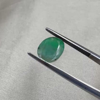 Natural Emerald  Round Shape cut stone  4 carat