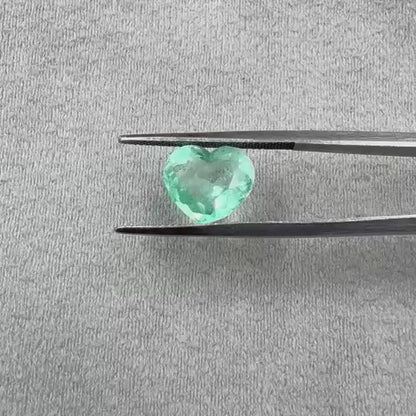 Natural Heart Shaped Emerald 3.02 ct Lab Verified 9.15 x 10.39 x 5.55 mm