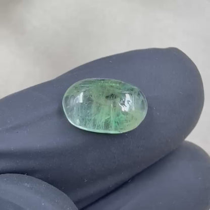 Natural Emerald  Oval Shape cut stone  2.30 carat