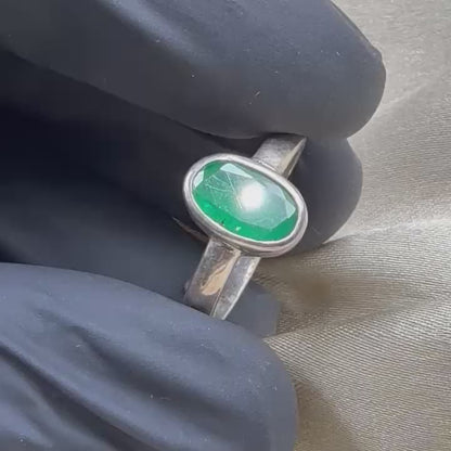 Natural Emerald Ring – Oval Cut  1.57 carat  CSN008368